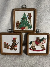 Vintage Cross Stitch Christmas Teddy Bears Wall Decor Nostalgia 70s 80s 90s Tree