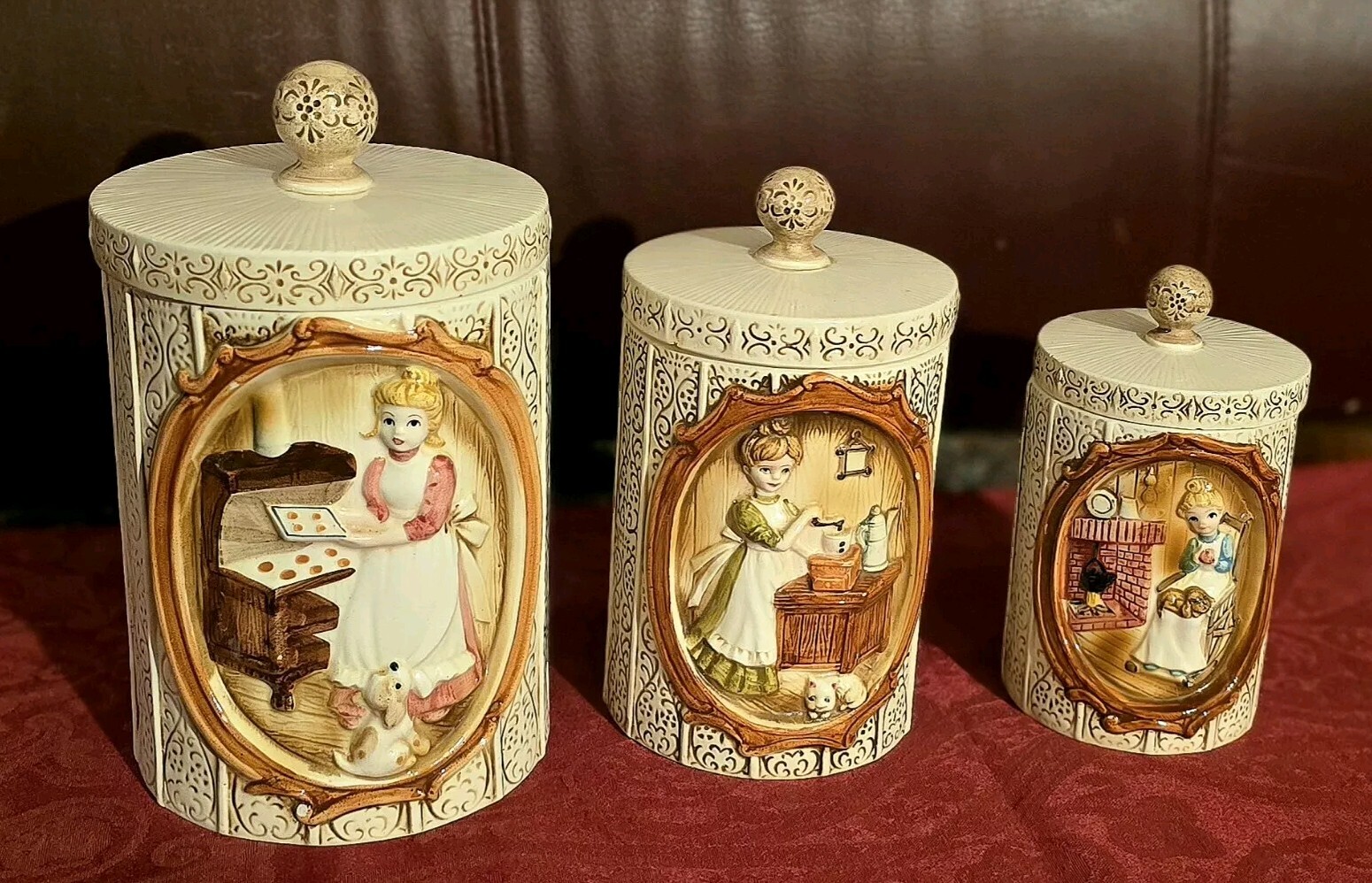 Vintage Pioneer Woman 1978 Sears & Robuck Co. CANISTER SET  Pristine!! 