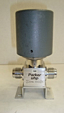 Parker UHP Regulator, 03-18E882VMVM, PN 55500443, Normally Closed, Pre-Owned(I1)