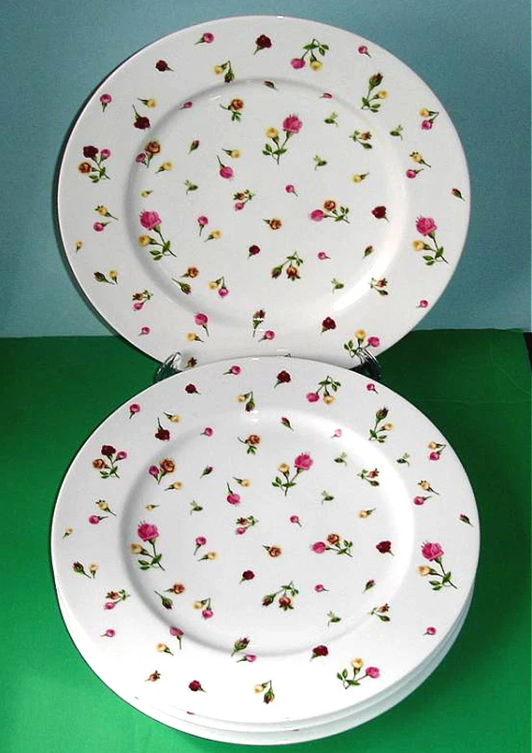 Royal Albert Country Rose Buds Dinner Plate 4 Piece Set 10.75" New in Box - image 3 of 3