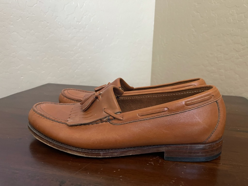Sas Mens Loafers Shoes Brown Leather Slip-On Tasseled Kiltie  display picture 1