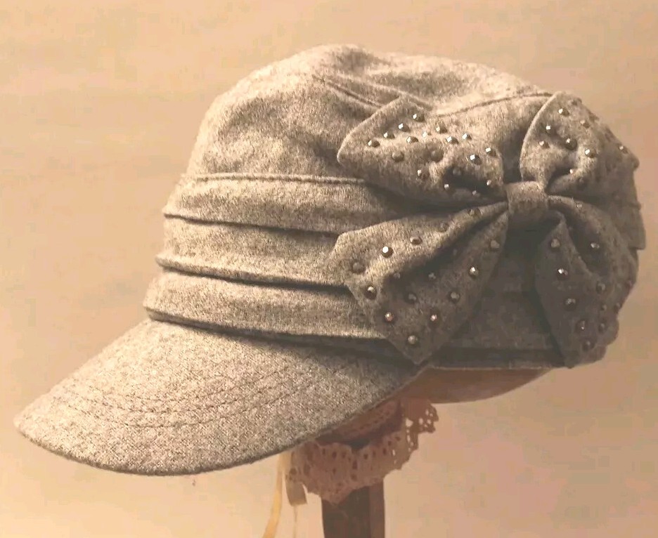 Womans Gray Wool Blend Baseball Cap With Flower A… - image 1