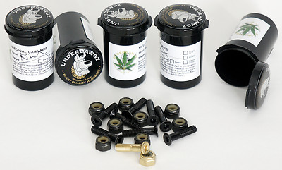 Underdawgz Skateboard Hardware Schrauben Bolts Rodrigo Lima Allen Inbus 7/8 Gold