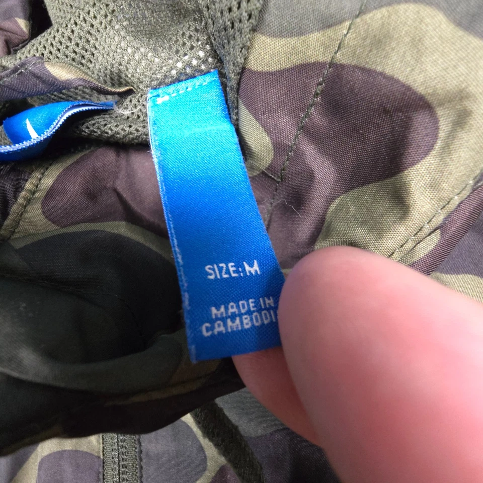 Chaqueta Adidas Para Hombre MEDIANA Verde Cortavientos Camuflaje Con Capucha Invierno Talla M Foto 3 de 4