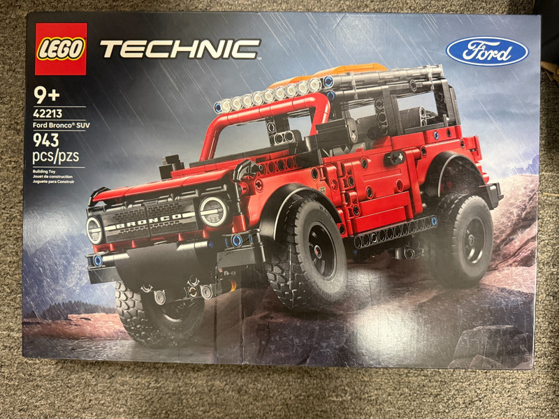 LEGO TECHNIC Ford Bronco SUV Building Toy 42213