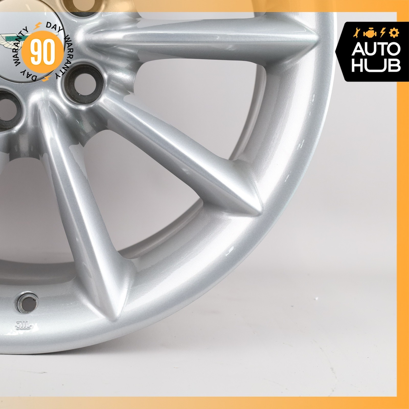 00-04 Aston Martin DB7 Vantage 9 x 18 18" Rear Wheel Rim 36120944AB OEM