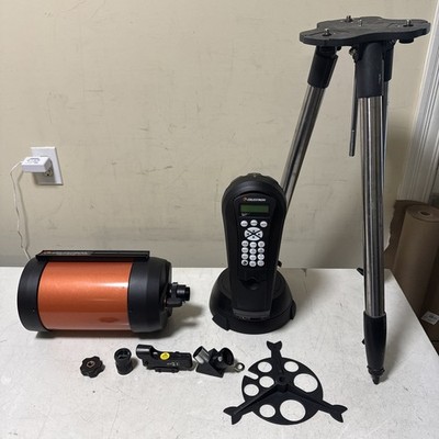 Celestron  Nexstar 6SE Computerized Telescope 11068 For Parts Only Untested