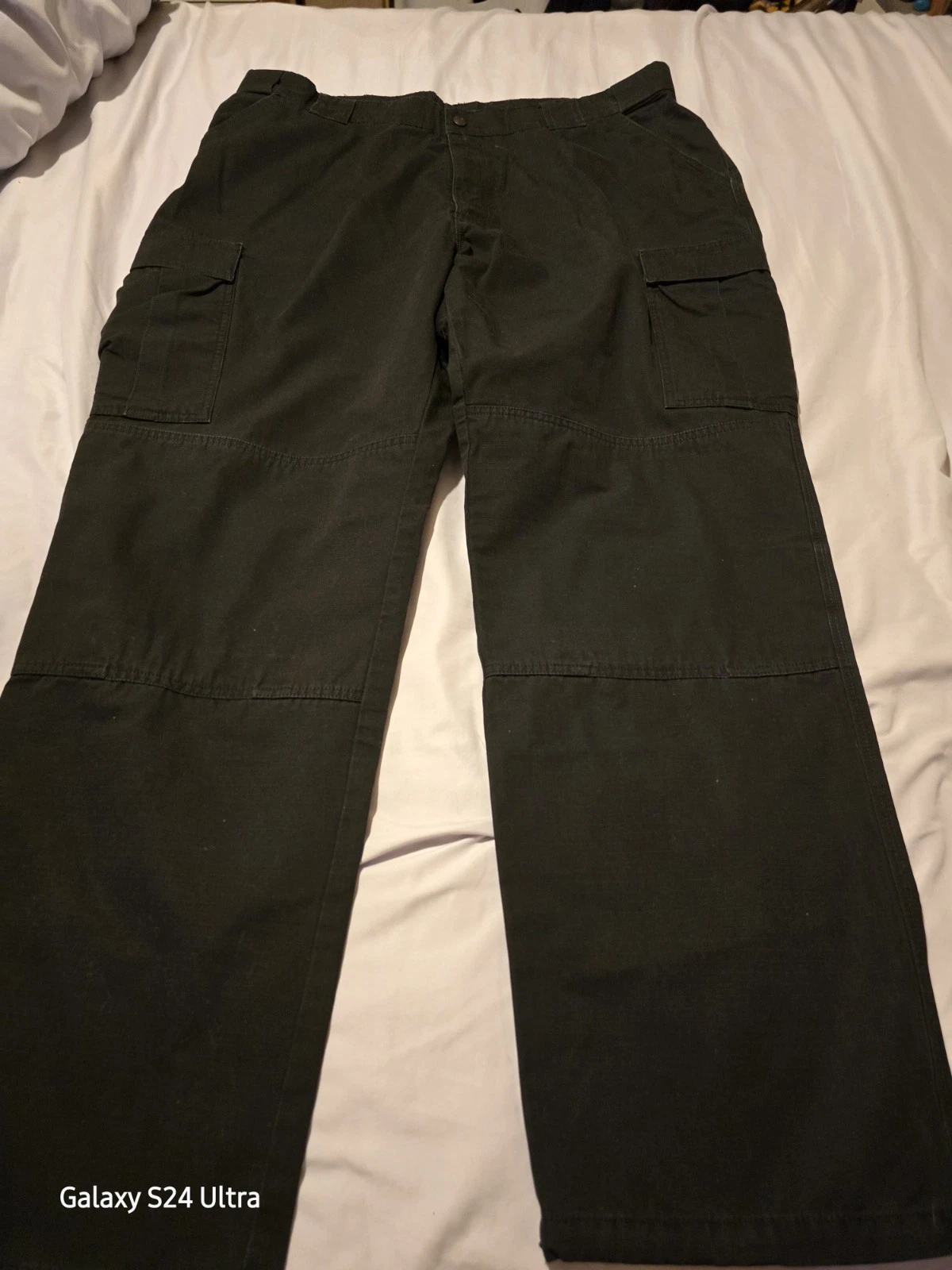 5.11 Tactical Men's Black Cargo Work Pants 42x32 Ripstop Rugged