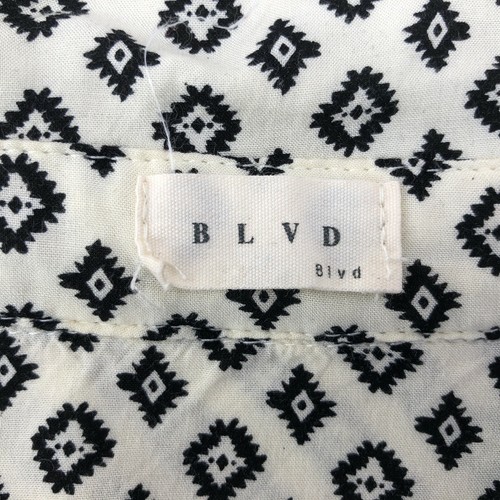 BLVD Collection Womens Blouse Top Size Small Long Roll Up Sleeve Button Front - Picture 10 of 11