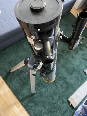 NATIONAL GEOGRAPHIC 76/700 Reflektor Teleskop EQ