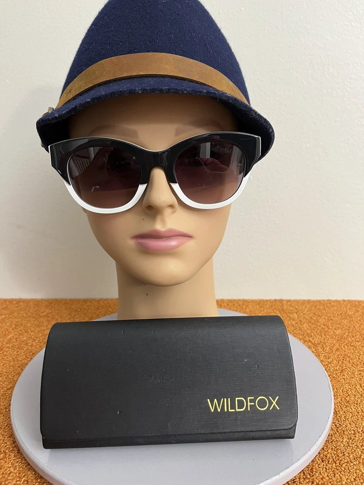 GAFAS DE SOL WILDFOX Monroe marco blanco y negro en muy buen estado con persecución Foto 2 de 4