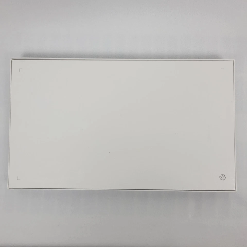 Samsung Galaxy Book2 Pro (SOLO CAJA SIN PORTÁTIL *Buen Estado*) Caja Vacía Foto 3 de 4