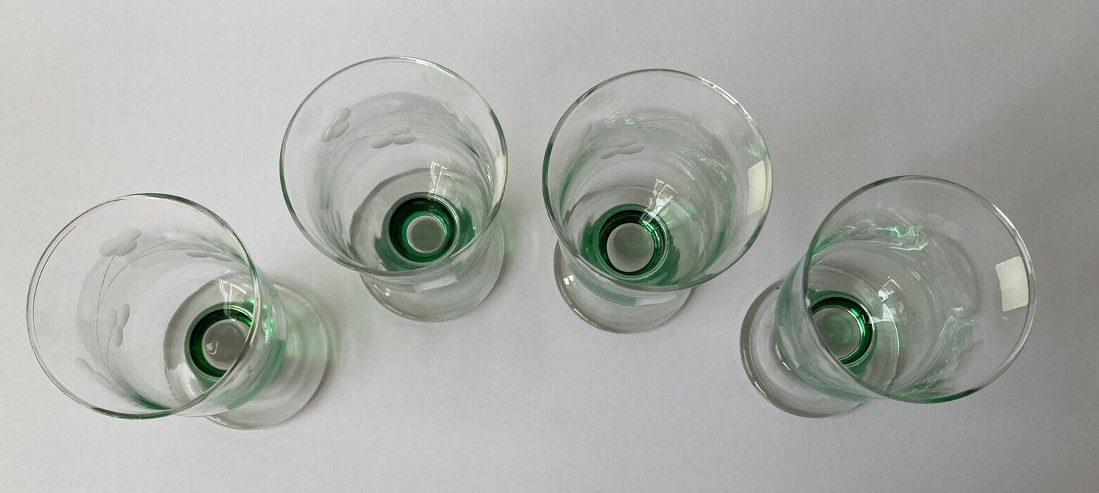 Eamon VTG 4 8 Oz Glasses Hand Engraved Shamrocks Made In Ireland Signed
