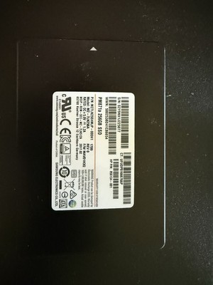 Samsung MZ-7LN256A PM871a 256GB 6Gb/S SATA 2.5 Inch Solid State Drive