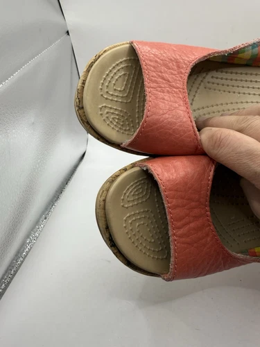 Crocs A Leigh Women's Size 8 Tangerine Leather Cork Wedge Slingback Sandals - Picture 11 of 11