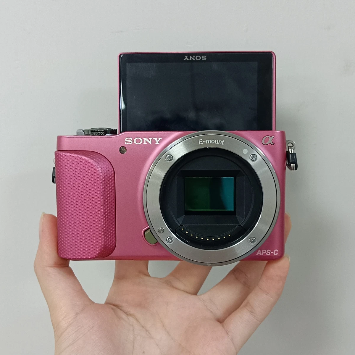 Sony Alpha Nex-3N Mirrorless Interchangeable Lens Digital Cameras