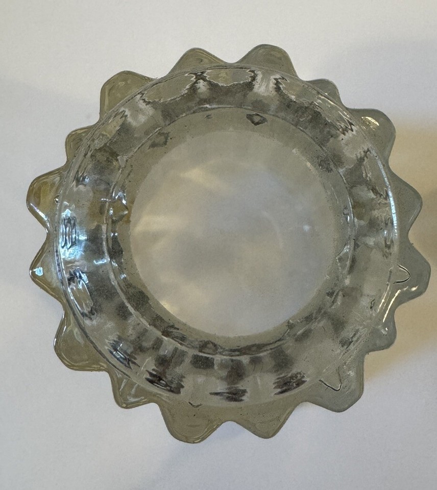 Vintage Pressed Glass Silver Yeoman EPNS Plate Sugar Shaker England 6