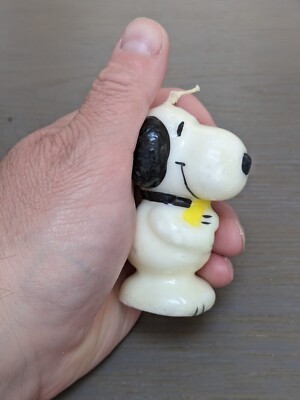 VTG UNITED FEATURE SYNDICATE INC - SNOOPY CANDLE 1972 - Holding