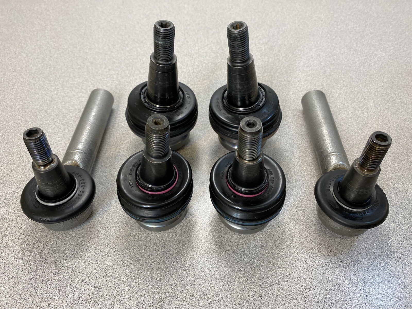 Lamborghini Huracan Upper & Lower Ball Joint and Outer Tie Rod pairs