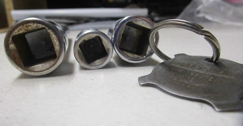 Craftsman Tool Lot 4 Piece 1/2" Drive 6" Extension 3/8" to 1/4" Adapter - Image 2 of 2