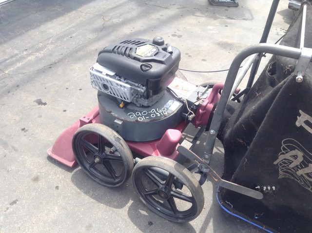 parker apv lawn vacuum