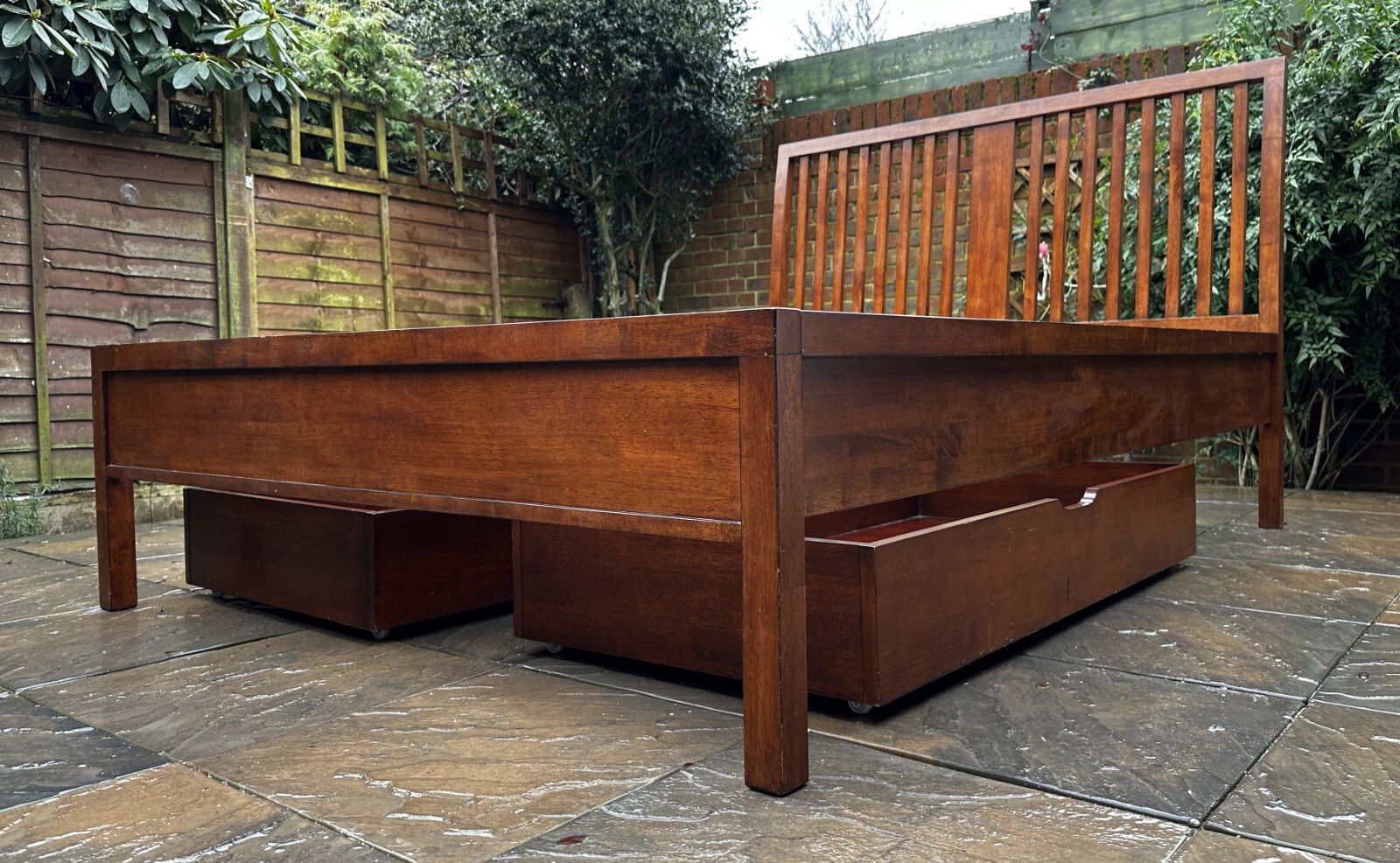 Elegant Feather & Black Mala 4ft6 Double Bed Frame & Underbed Storage