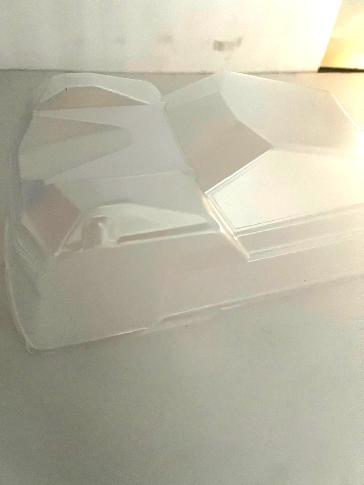 tekno et410.2 competiton 1/10 electric body - Image 2 of 3