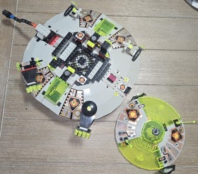 Lego 6975 System Space UFO Alien Avenger Set Vintage W/ Manual 