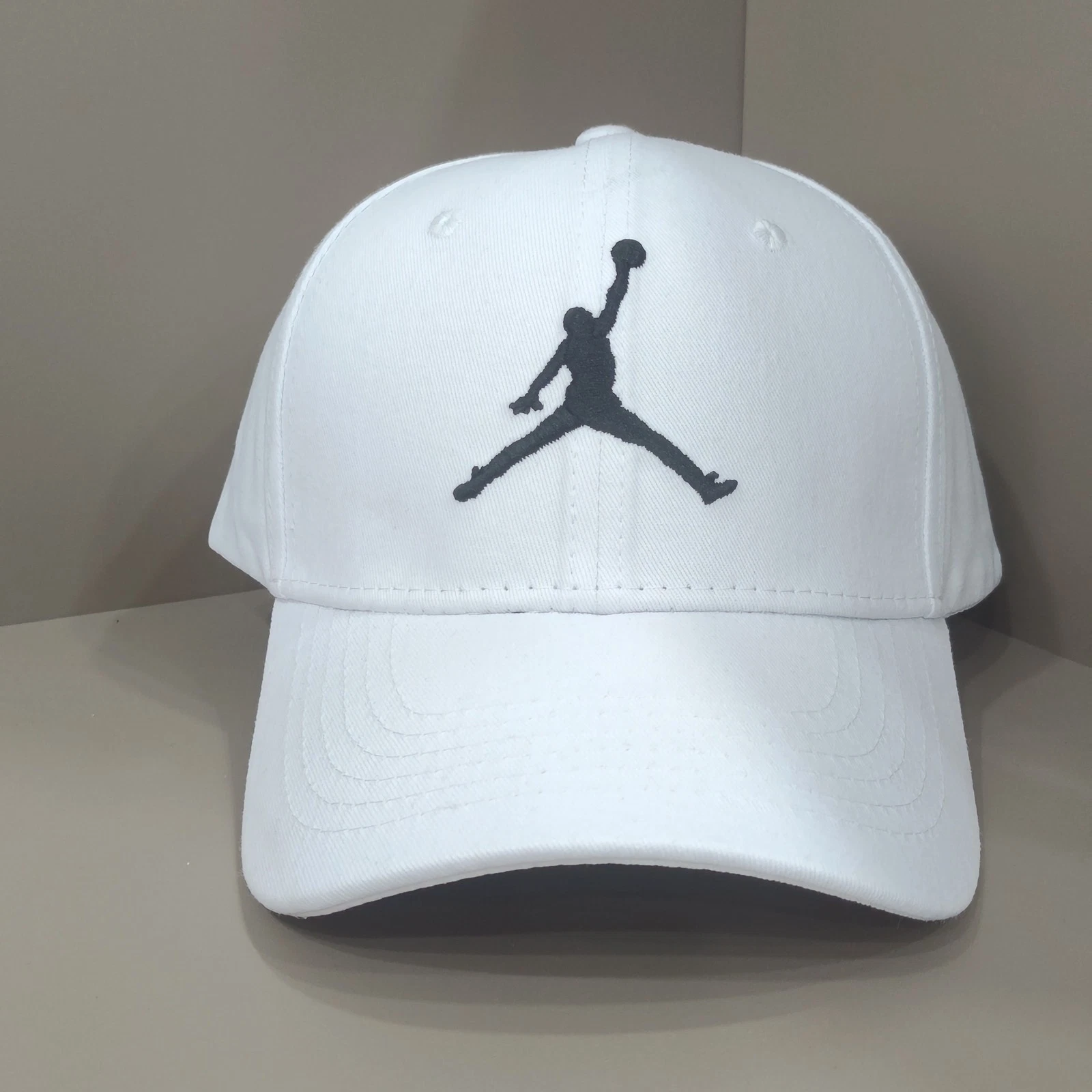 Jordan Unisex Outdoor Black Label White Baseball Cap Adjustable
Opens in a new window or tab
