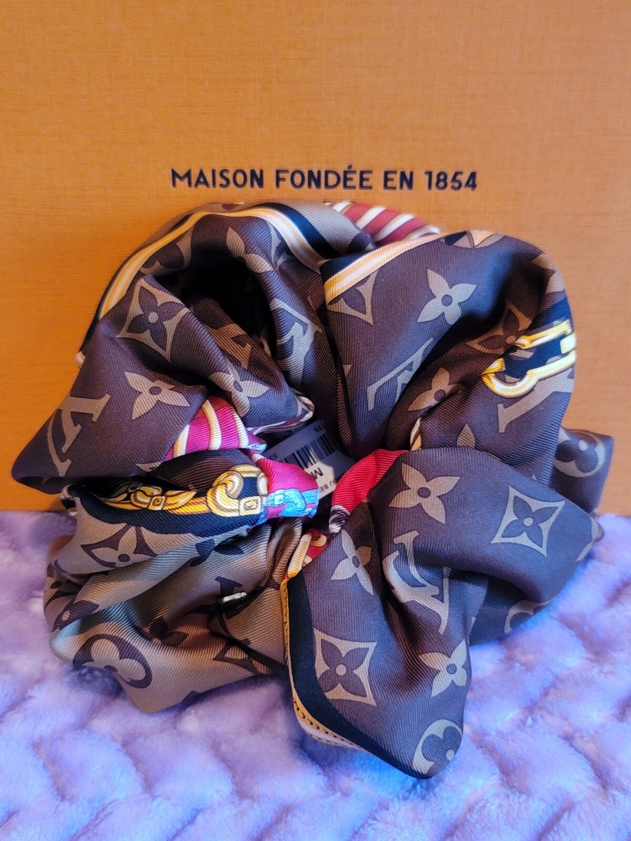 LOUIS VUITTON SCRUNCHIE HAIR ACCESSORY HAIR RIBBON BROWN RED  display picture 1