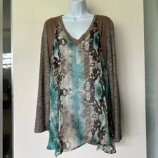 Citron Poeme snake print silky sweater top v neck long sleeve excellent Size XL
