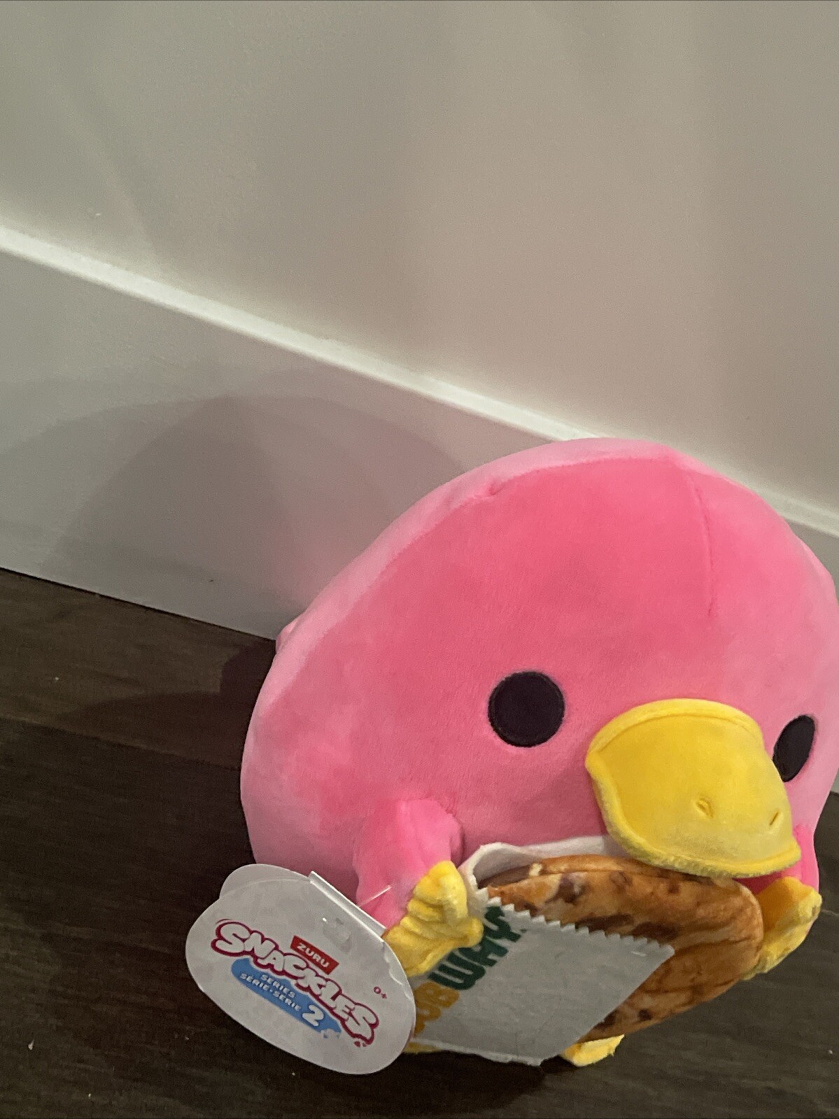 Snackles Whitney 8” Ultra Soft Plush by ZURU￼