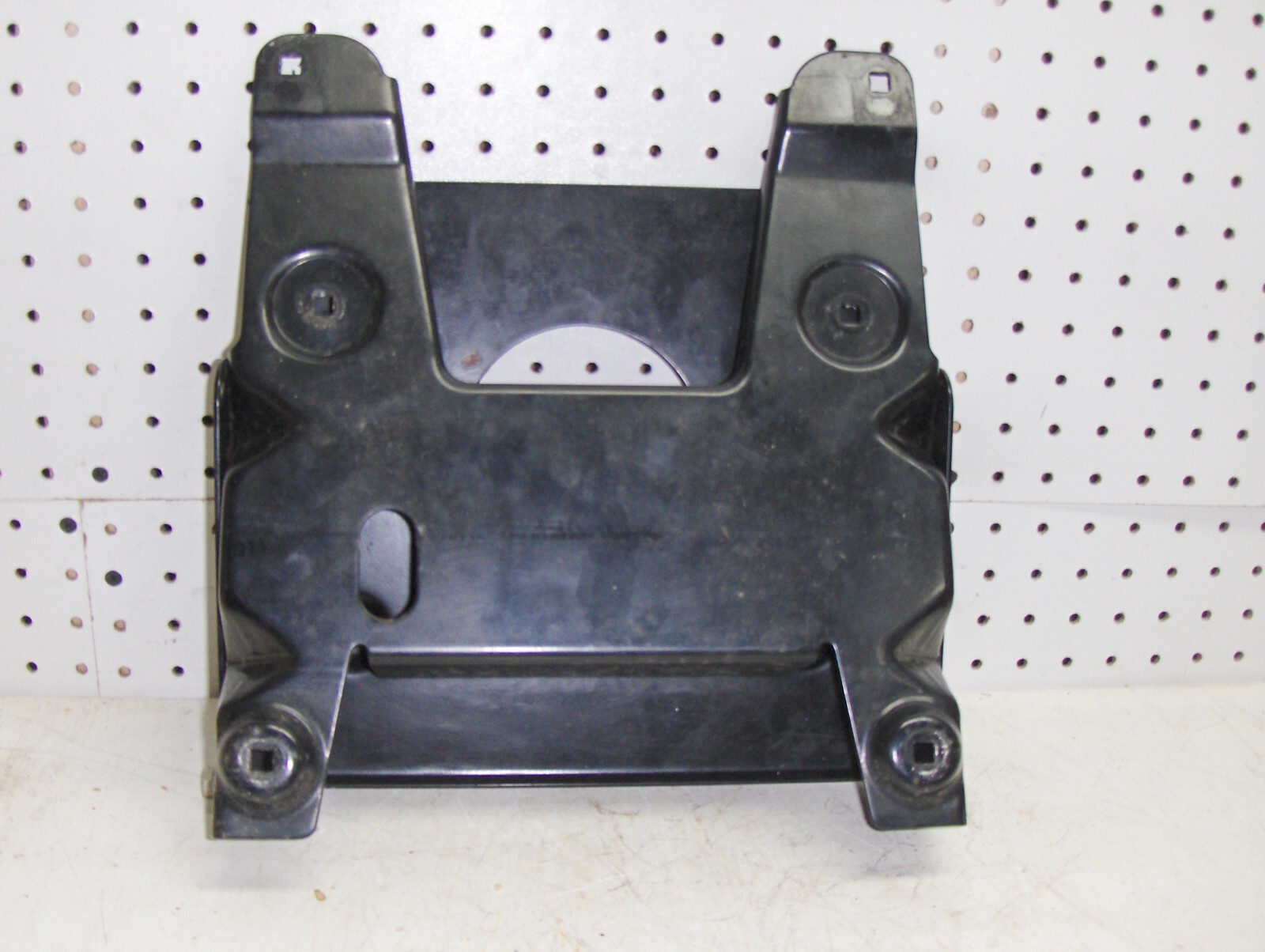 ARIENS SIERRA 1540H LAWN & GARDEN TRACTOR SEAT MOUNT eBay