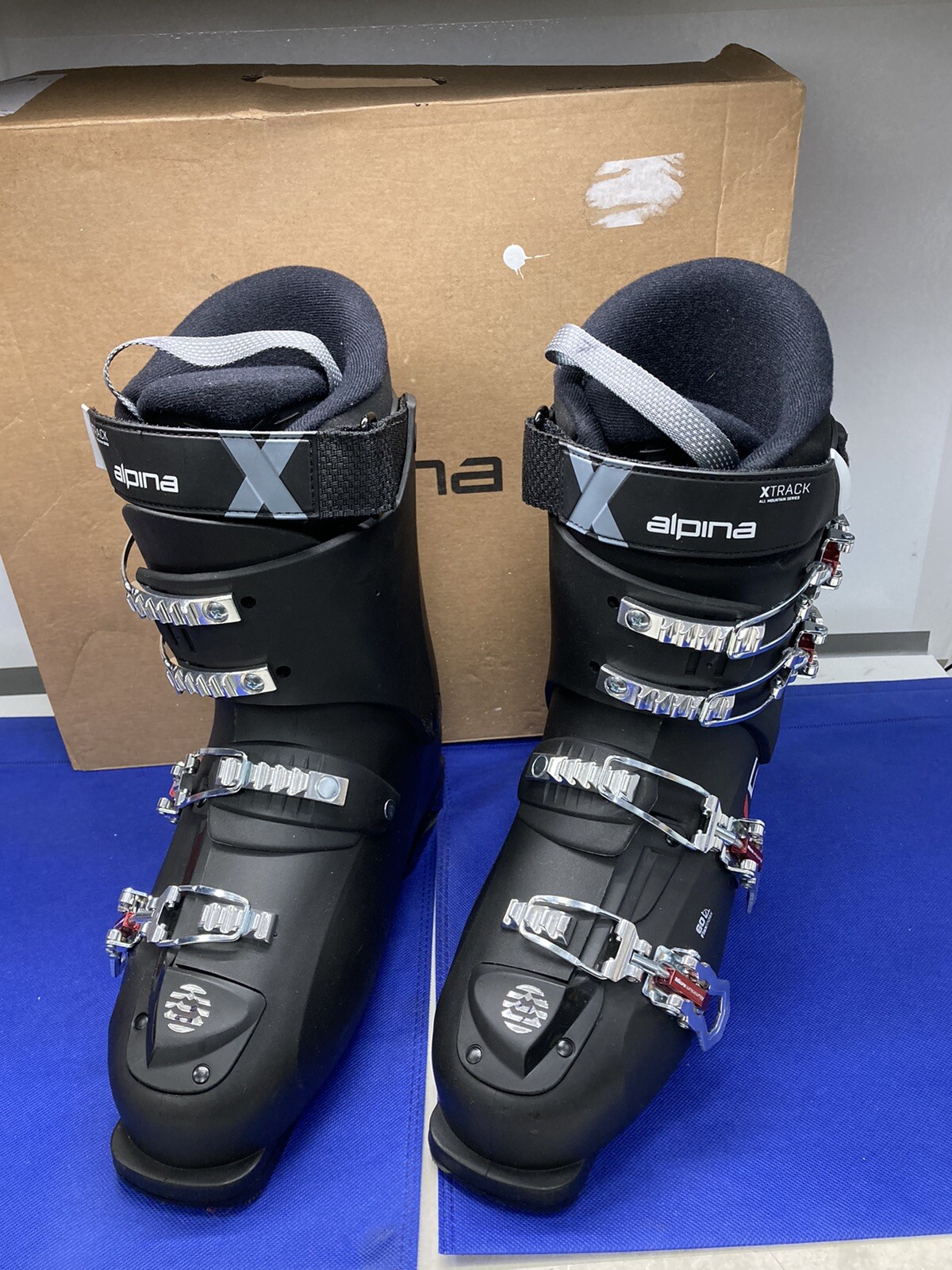 SALOMON Scarponi da sci uomo Alpina X5 3X06 1 275 scarponi da sci downhill alpine US 9