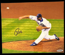 Jonathan Broxton Autographed Upper Deck Authenticated Photo Los Angeles Dodgers