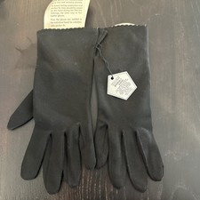 Vintage Women's Black Wrist Stretch Gloves Simple Scalloped Edge Solid New tags