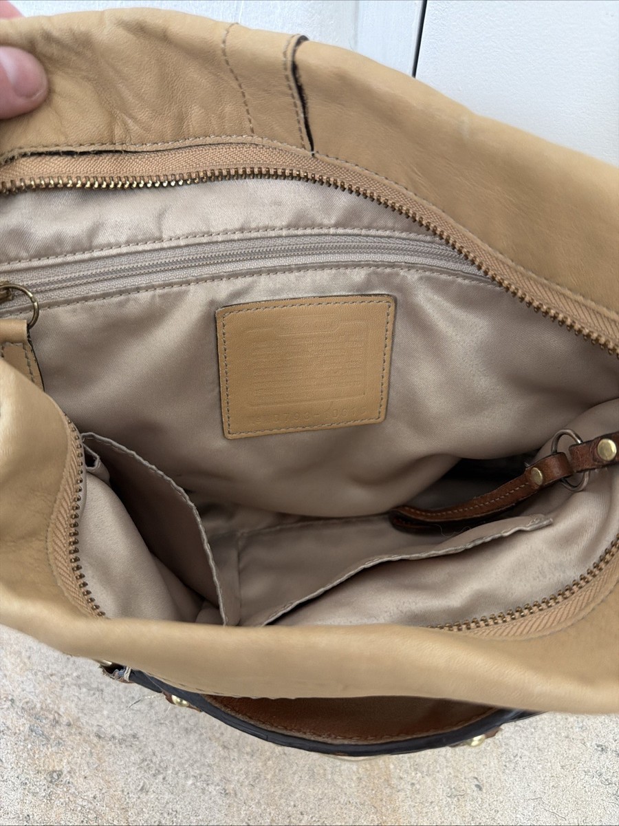 COACH Y2K Vintage Carly Large Tan Slouchy Hobo Bag Leather