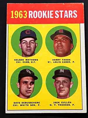 1963 Topps #54 Rookie Stars Dave Debusschere