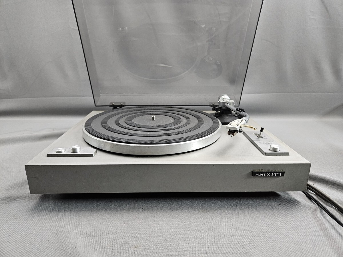 Scott PS-17A Belt Drive Semi Automatic Turntable. Excellent