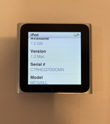 Apple iPod nano 6th Generation 8GB - Silver - Works Great