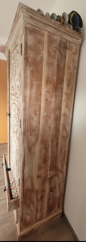 Kleiderschrank, Mangovollholz, aufwändige Schnitzereien - Bild 8 von 11