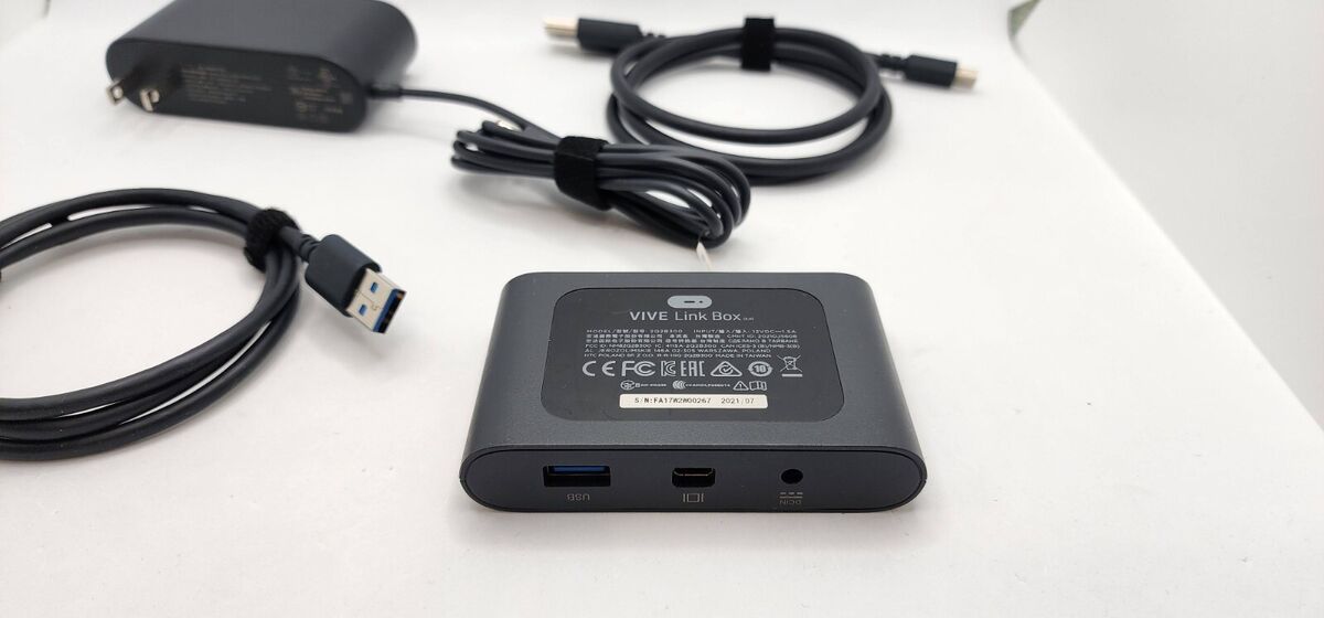 HTC VIVE Pro 2 Link Box 2.0 + Power + USB + DP Cable Linkbox HTC VIVE Pro 2 Link Box 2.0 + Power + USB + DP Cable Linkbox