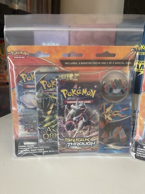 POKEMON 2015 3-Pack Mega BLAZIKEN & SWAMPERT Collector's Pin