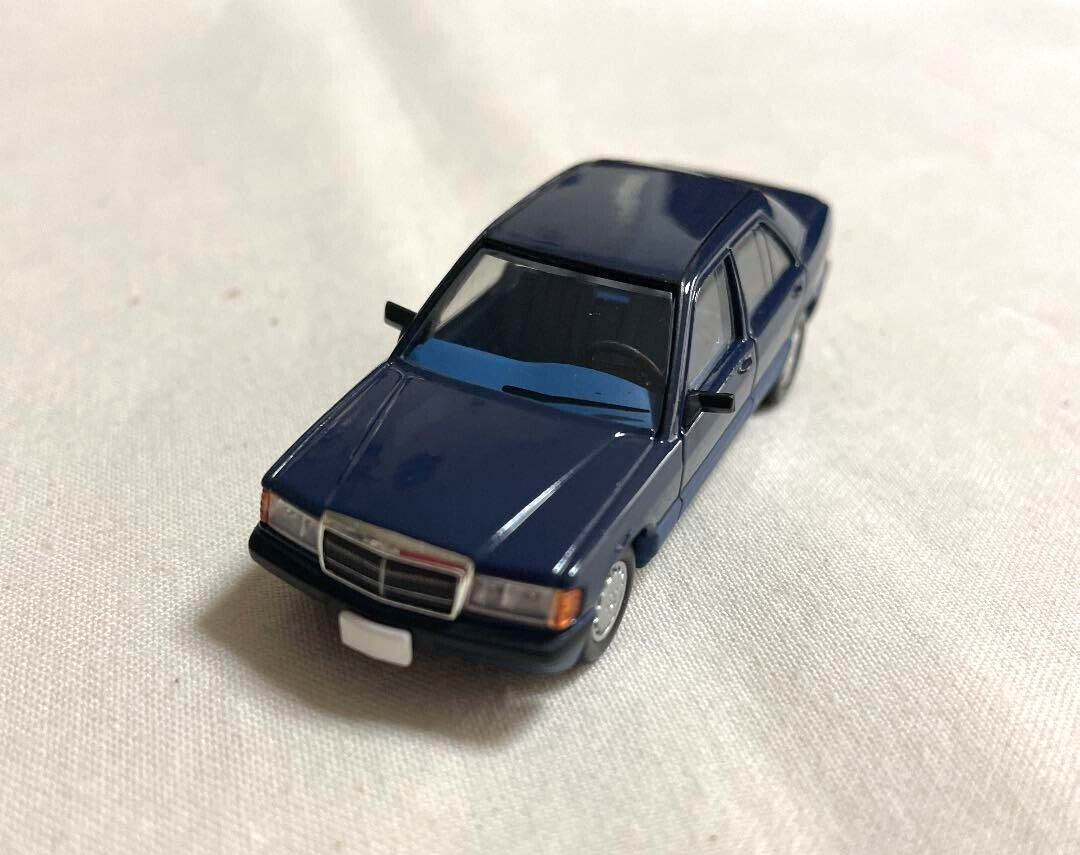 トミカリミテッドヴィンテージネオ LV-N77b メルセデス　ベンツ LV-N77b メルセデスベンツ190E 91年(紺) | 製品をさがす