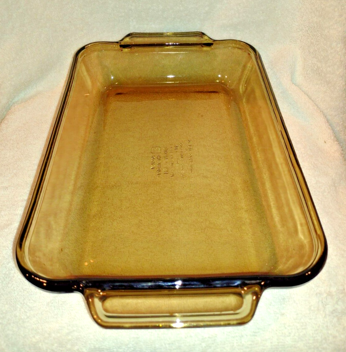 Vintage Anchor Hocking Baking Dish 8x11.5x2 Amber 2 qt Oven and