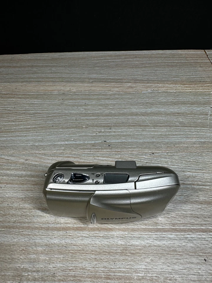 Olympus Stylus Epic Zoom 80 35mm Point & Shoot Film Camera - Film - Image 4 of 4