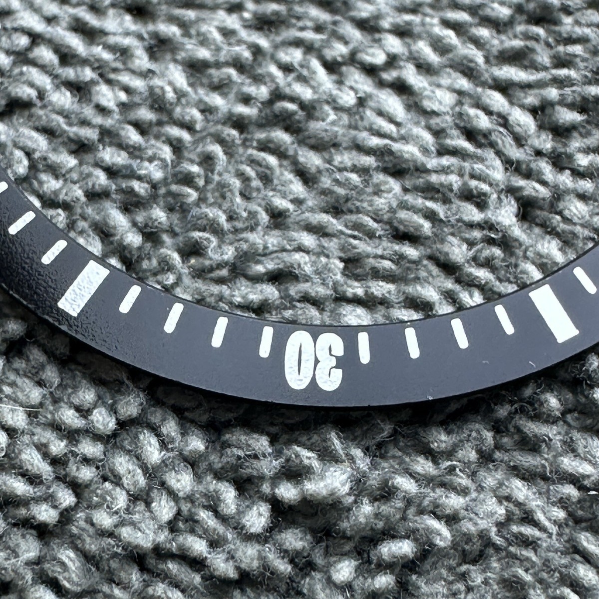 ORIGINAL INSERT BEZEL FOR VINTAGE SEIKO 5 SPORTS 6119-8120 6119