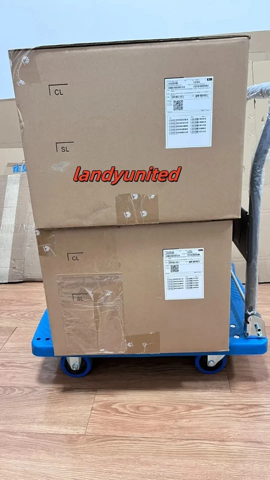 CISCO C9300-24P-E switch 48 Port Network Switch original ship by DHL - Image 3 of 4