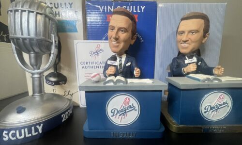 Dodgers Vin Scully Bobblehead Set Microphone Talking W/ Certificate Limited - Picture 4 of 16