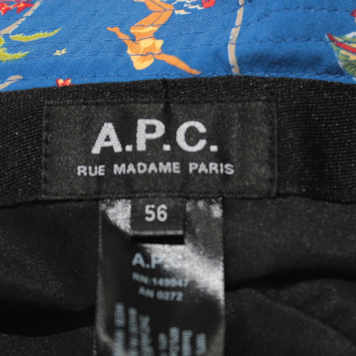 A.P.C. NWT Bucket Hat Size 56 in Blue/Red/Green/Yellow 